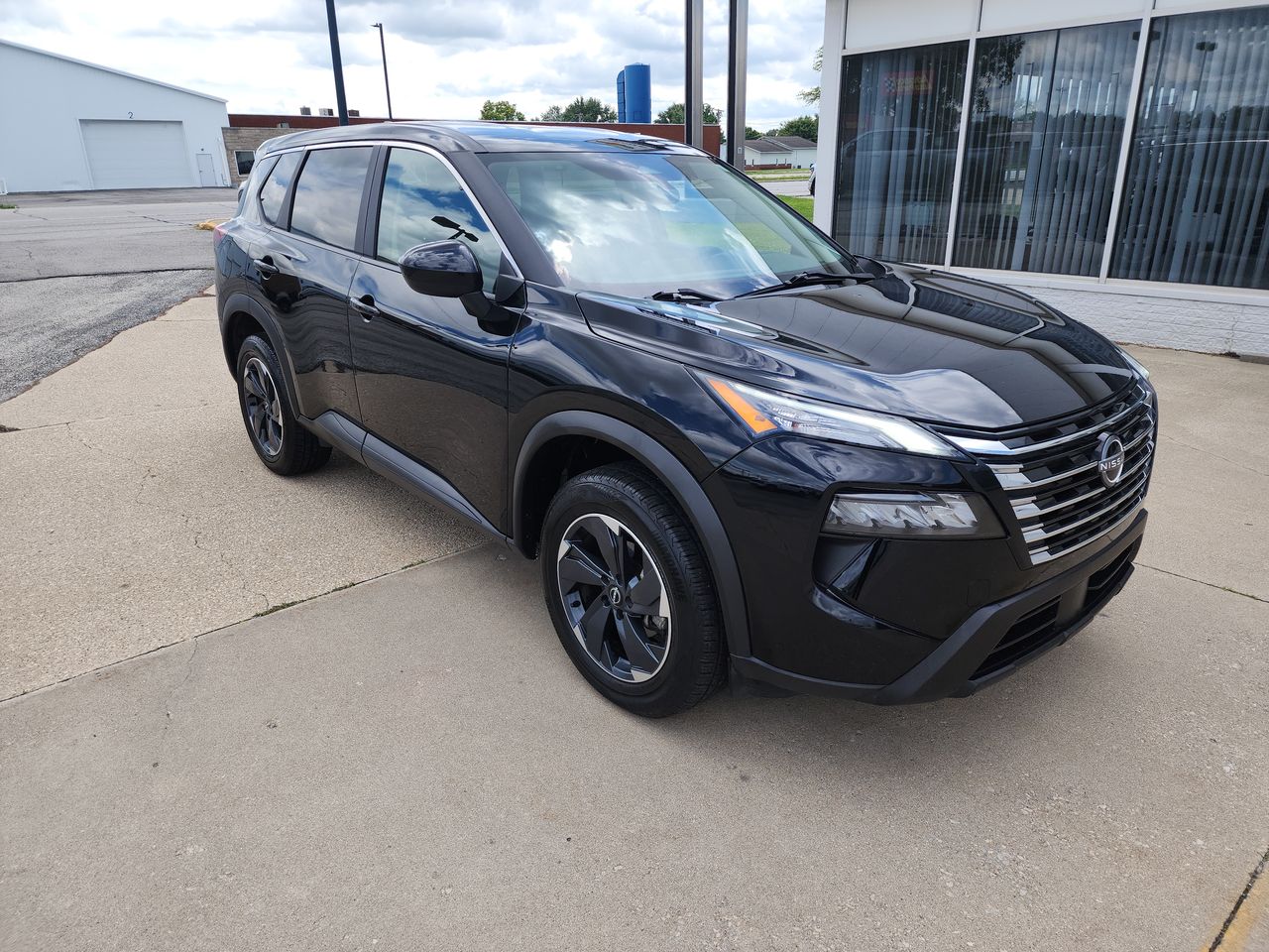Used 2024 Nissan Rogue SV WAGON