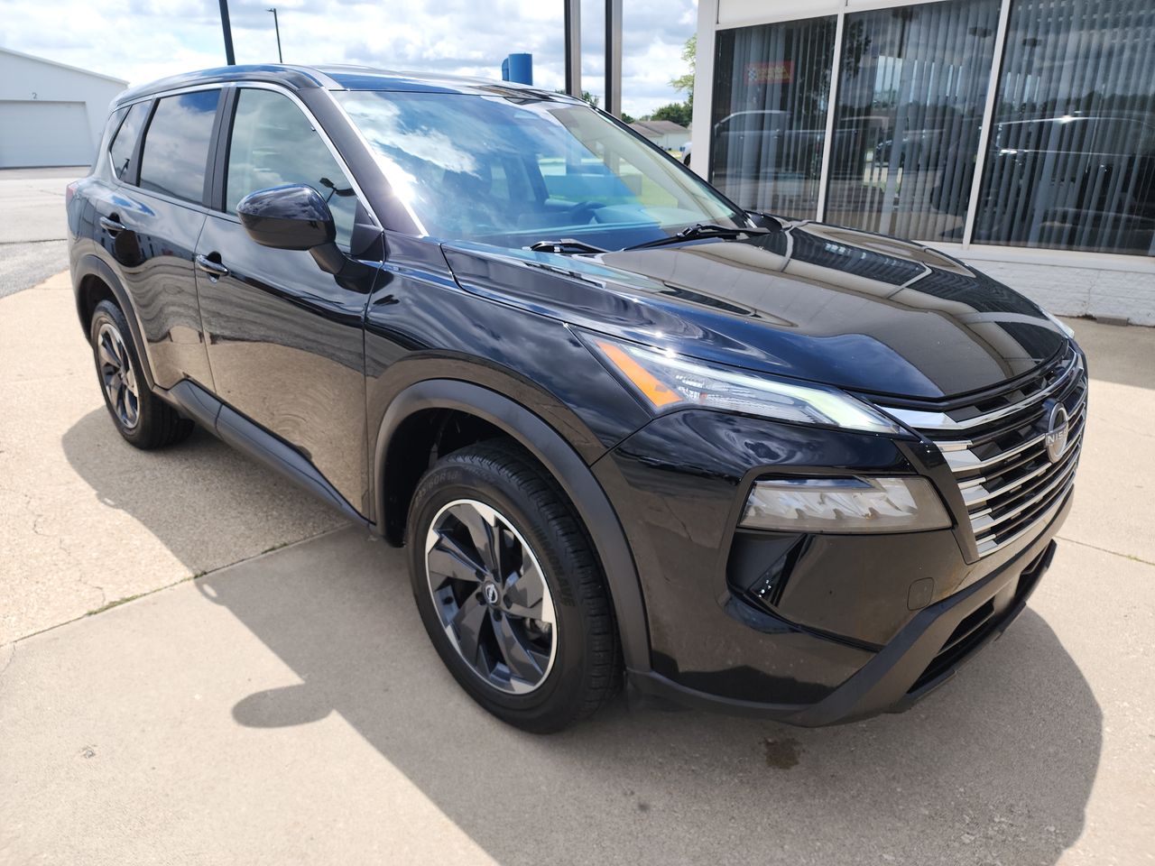 Used 2024 Nissan Rogue SV WAGON