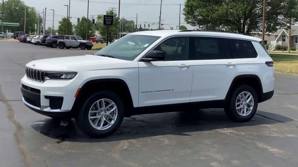 Used 2023 Jeep Grand Cherokee WAGON
