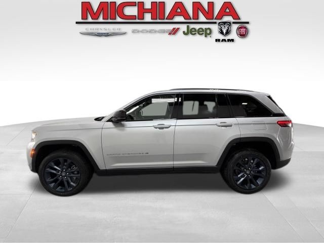 2026 Jeep Grand Cherokee 85th Anniversary Edition