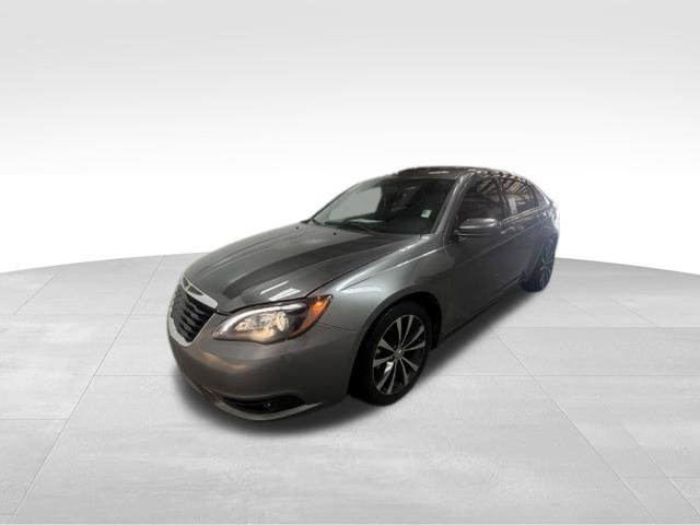 Used 2013 Chrysler 200 Limited Sedan