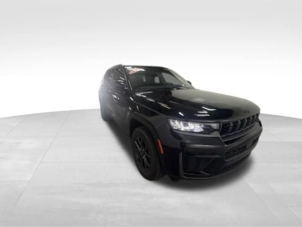 New 2027 Jeep Grand Cherokee Laredo Altitude Sport Utility