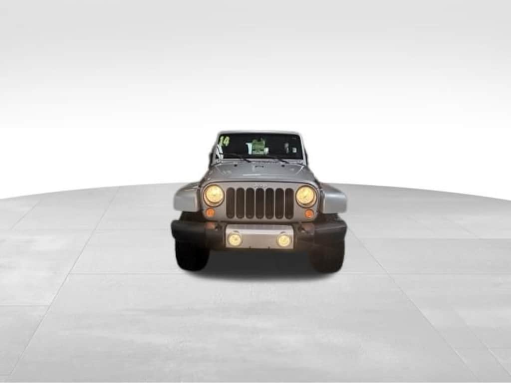 Used 2014 Jeep Wrangler Unlimited Sahara SUV