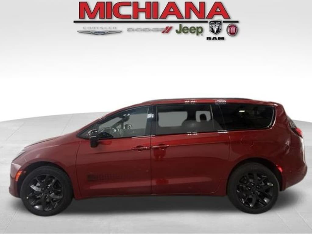 New 2027 Chrysler Pacifica Select Passenger Van