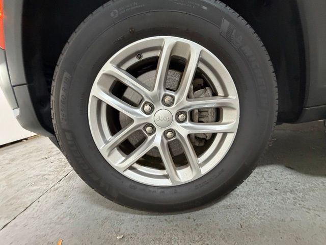 Photo 13