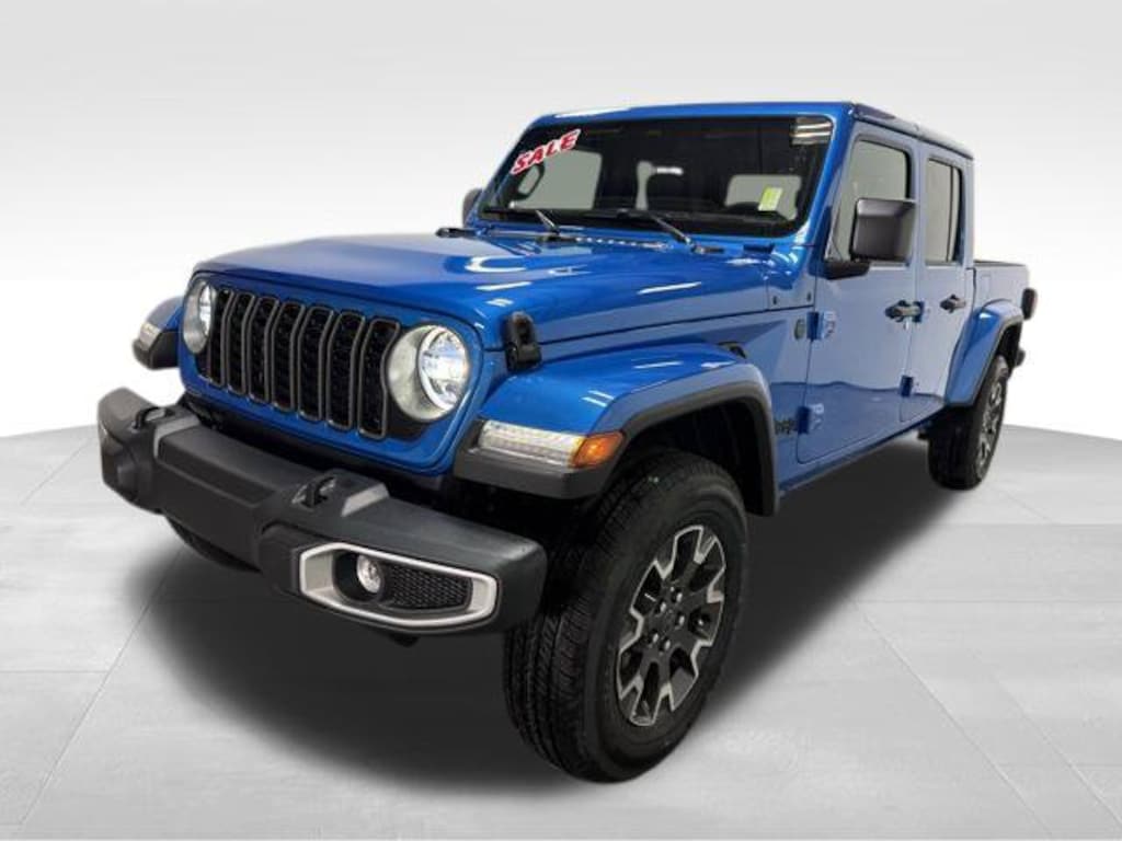 New 2026 Jeep Gladiator Sahara Pickup