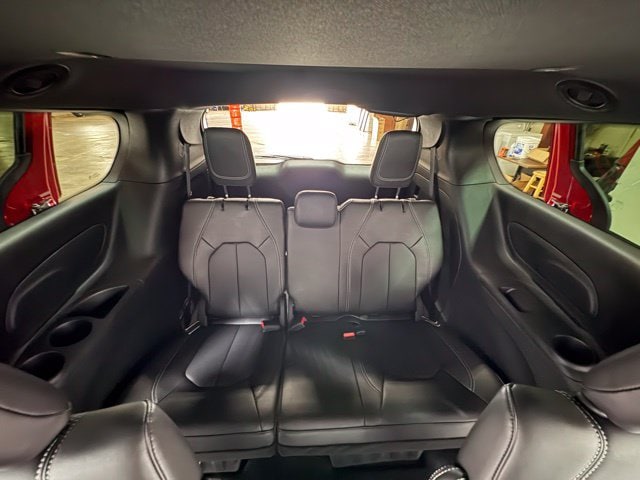 2026 Chrysler Pacifica Select - Photo 21
