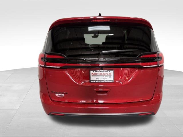 2026 Chrysler Pacifica Select - Photo 7