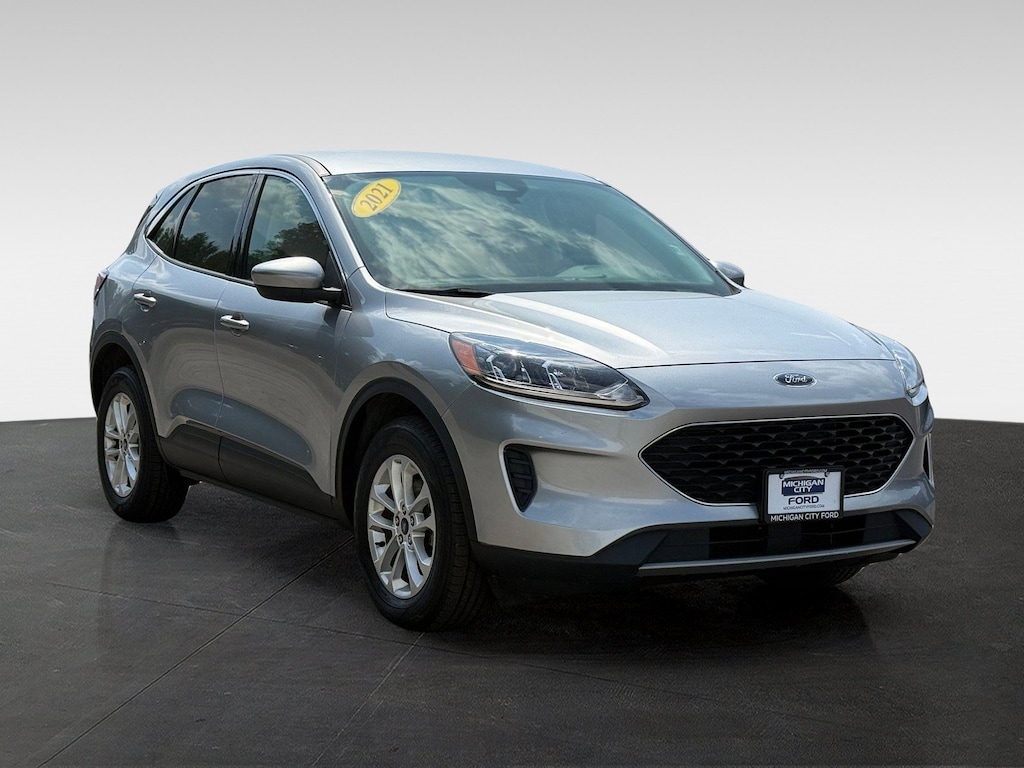 Used 2021 Ford Escape SE SE Hybrid AWD