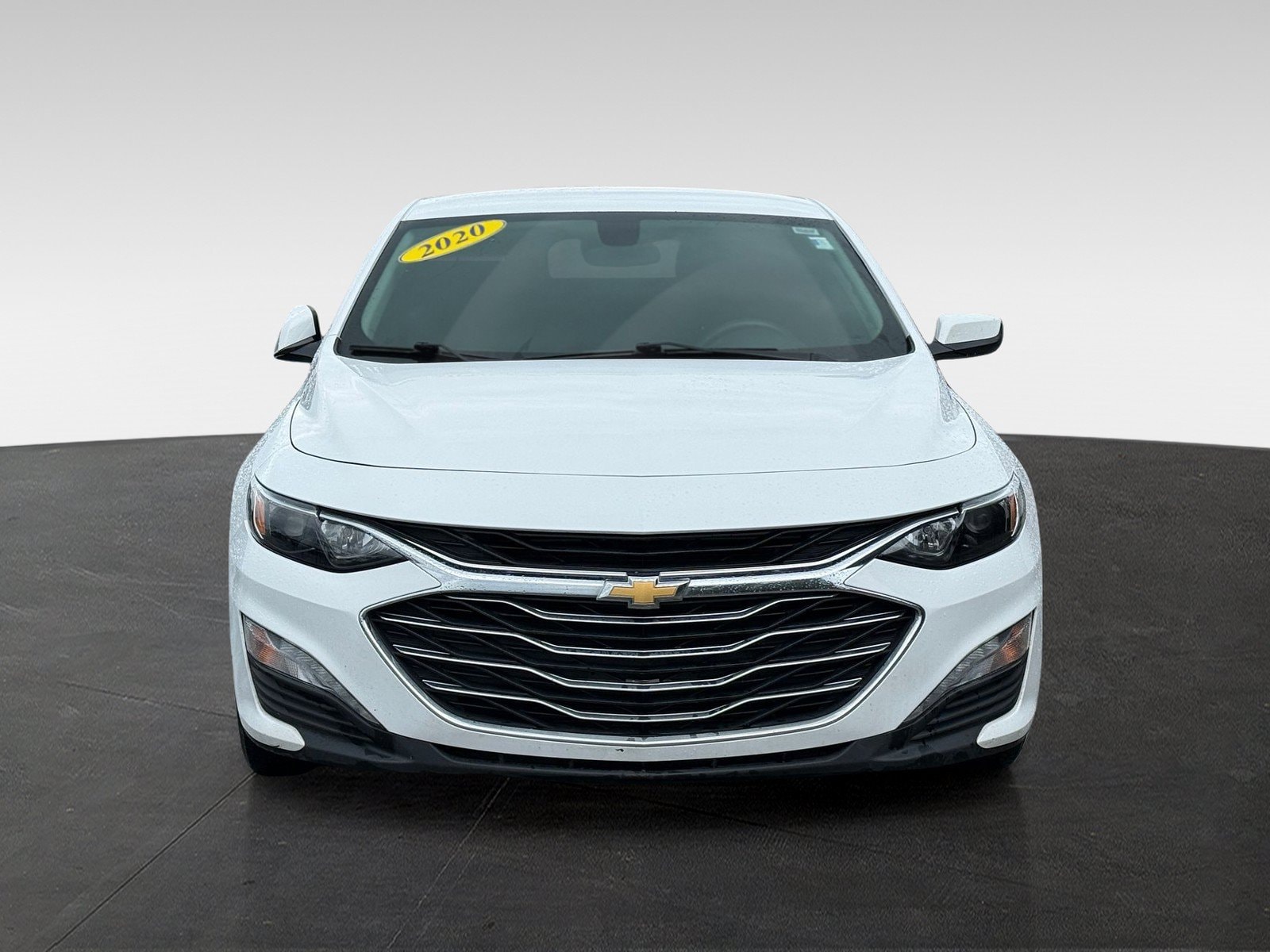 Used 2020 Chevrolet Malibu 1LT with VIN 1G1ZD5ST4LF036199 for sale in Michigan City, IN