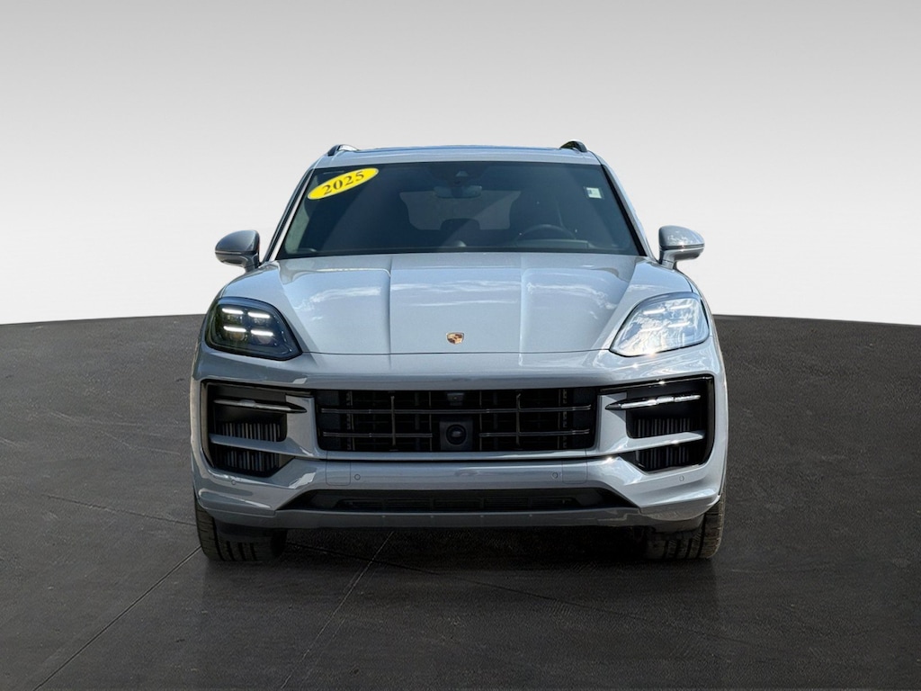 Used 2025 Porsche Cayenne GTS GTS AWD