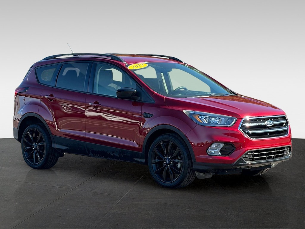 Used 2019 Ford Escape SE SE FWD