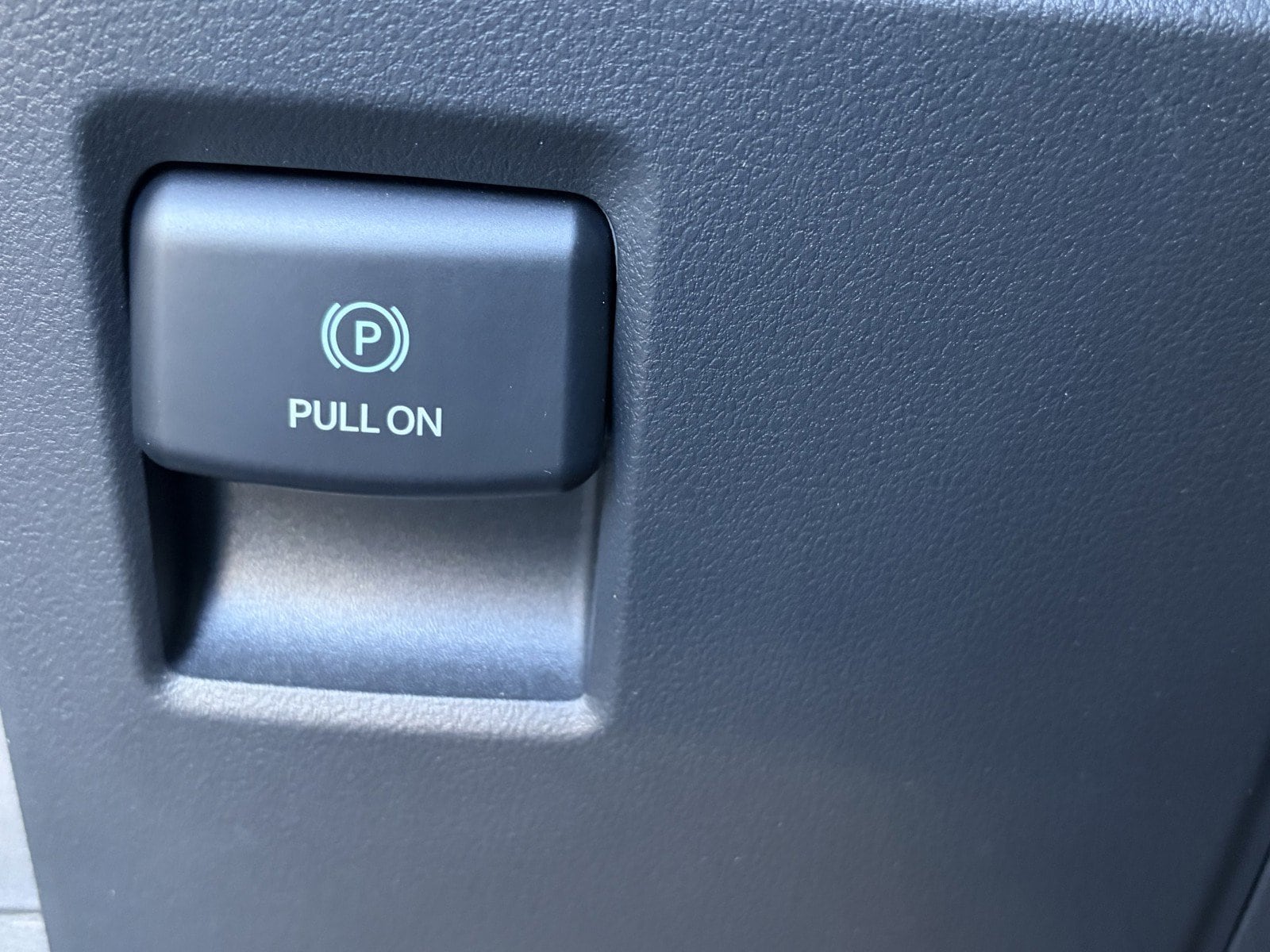 2025 Ford F-150 XLT - Photo 23