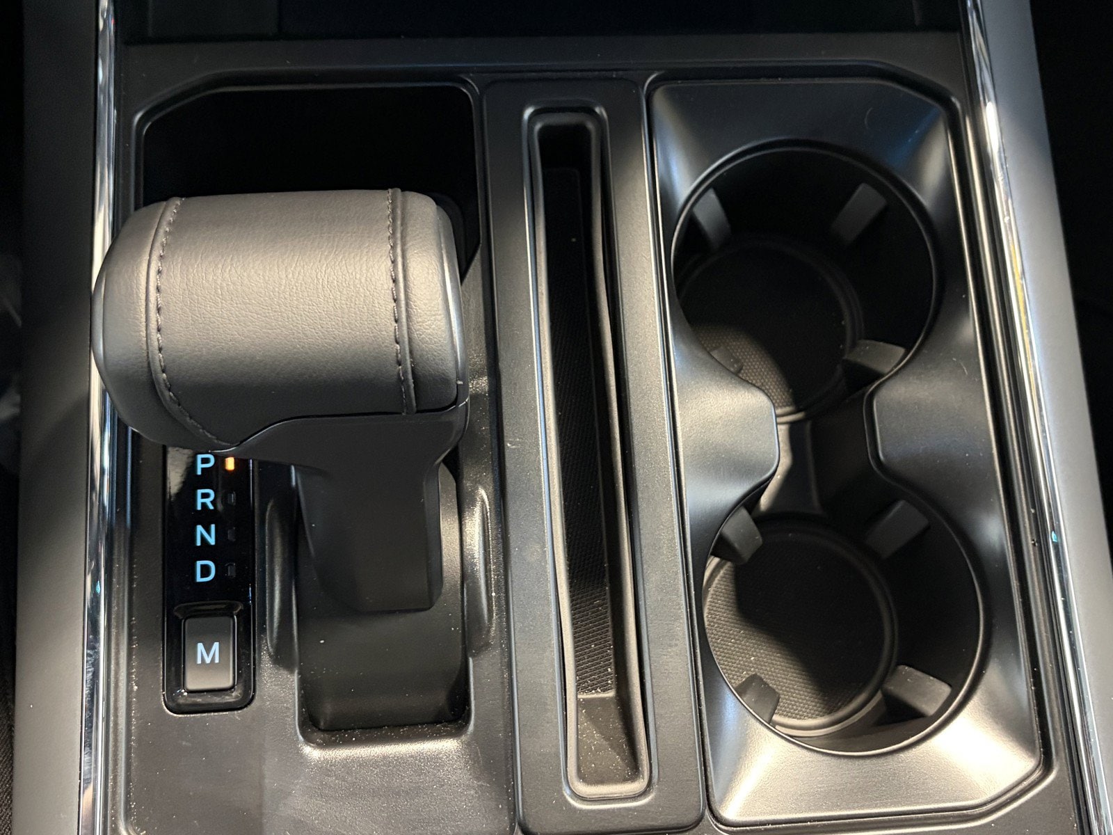 2025 Ford F-150 XLT - Photo 18