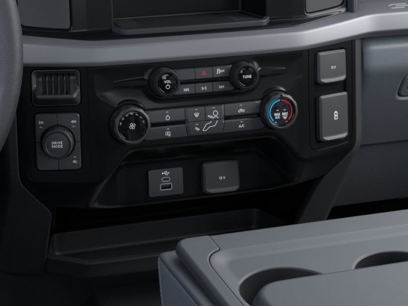 2025 Ford F-350 Super Duty XL - Photo 15