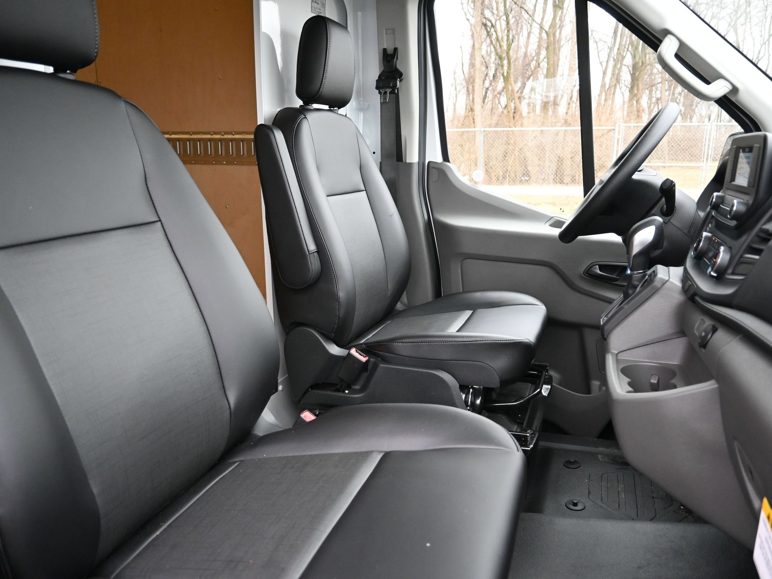 2025 Ford Transit Cutaway Base - Photo 14