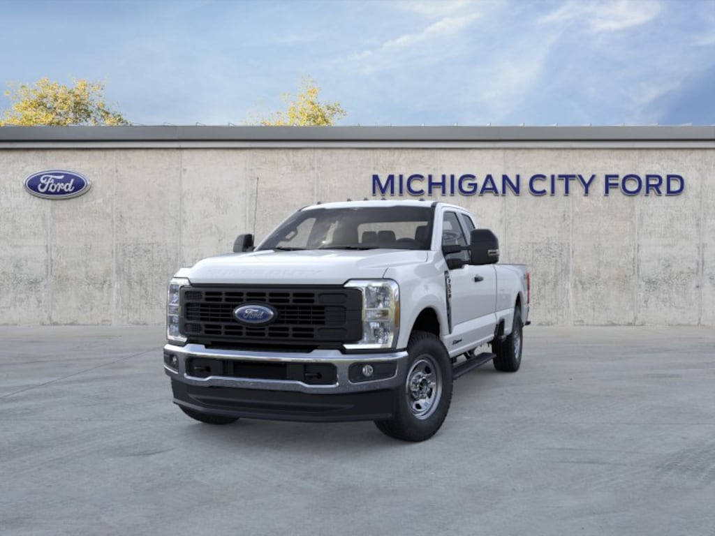Used 2025 Ford Super Duty F-350 SRW XL XL 4WD SuperCab 8 Box