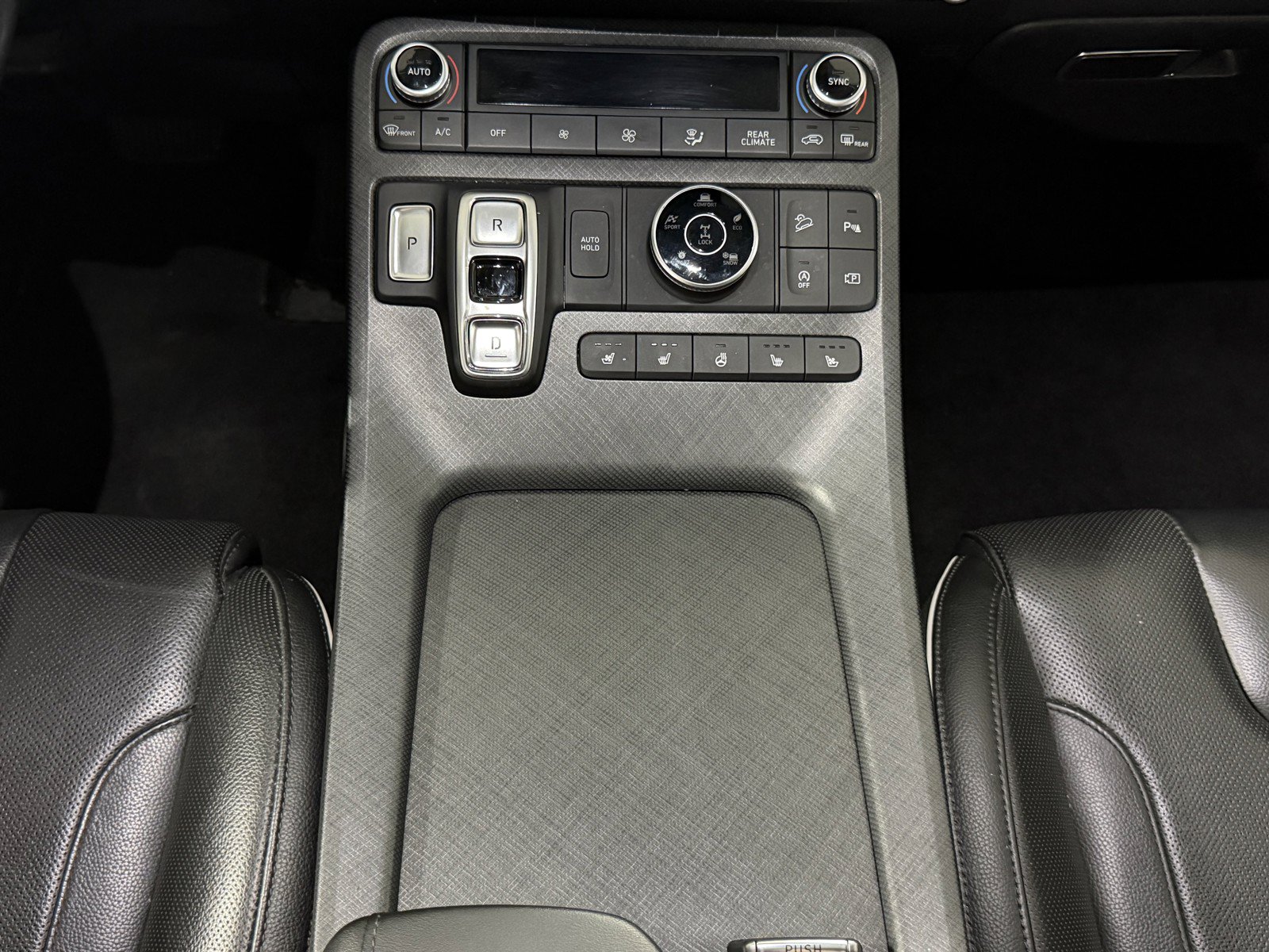 2023 Hyundai Palisade Limited - Photo 13