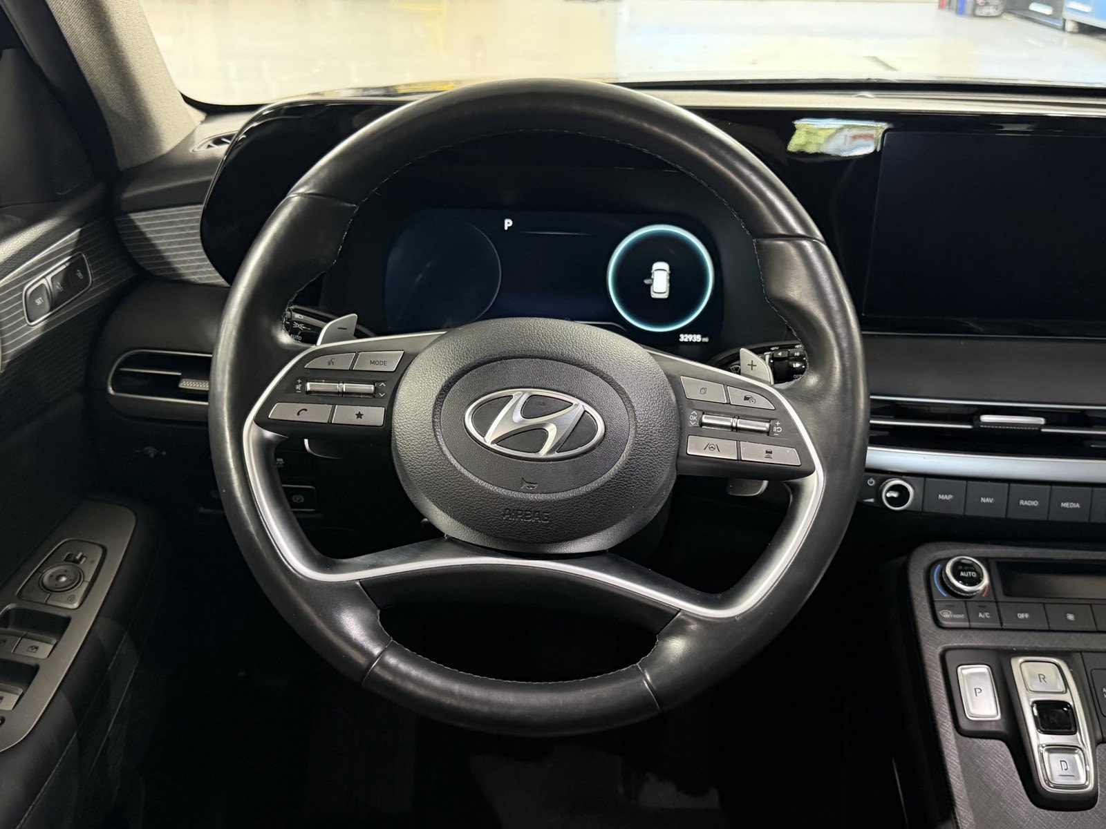 2023 Hyundai Palisade Limited - Photo 16