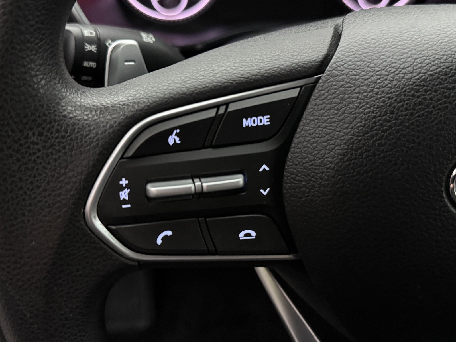 2023 Hyundai Santa Fe SE - Photo 17