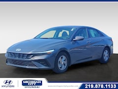 2025 Hyundai Elantra SE Sedan
