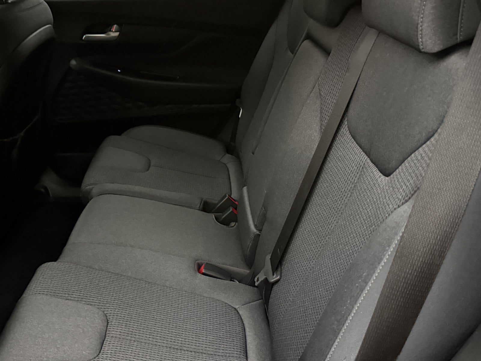 2023 Hyundai Santa Fe SE - Photo 23