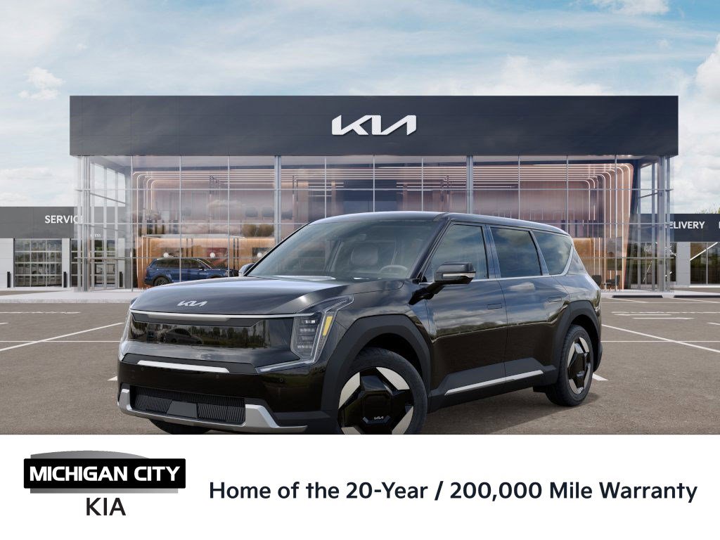 2026 Kia EV9 Light Short Range SUV