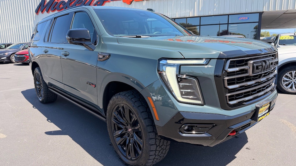 Used 2026 GMC Yukon XL AT4 Ultimate SUV