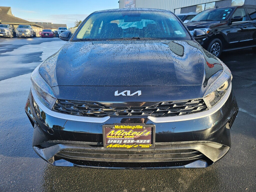 Used 2023 Kia Forte LXS Sedan
