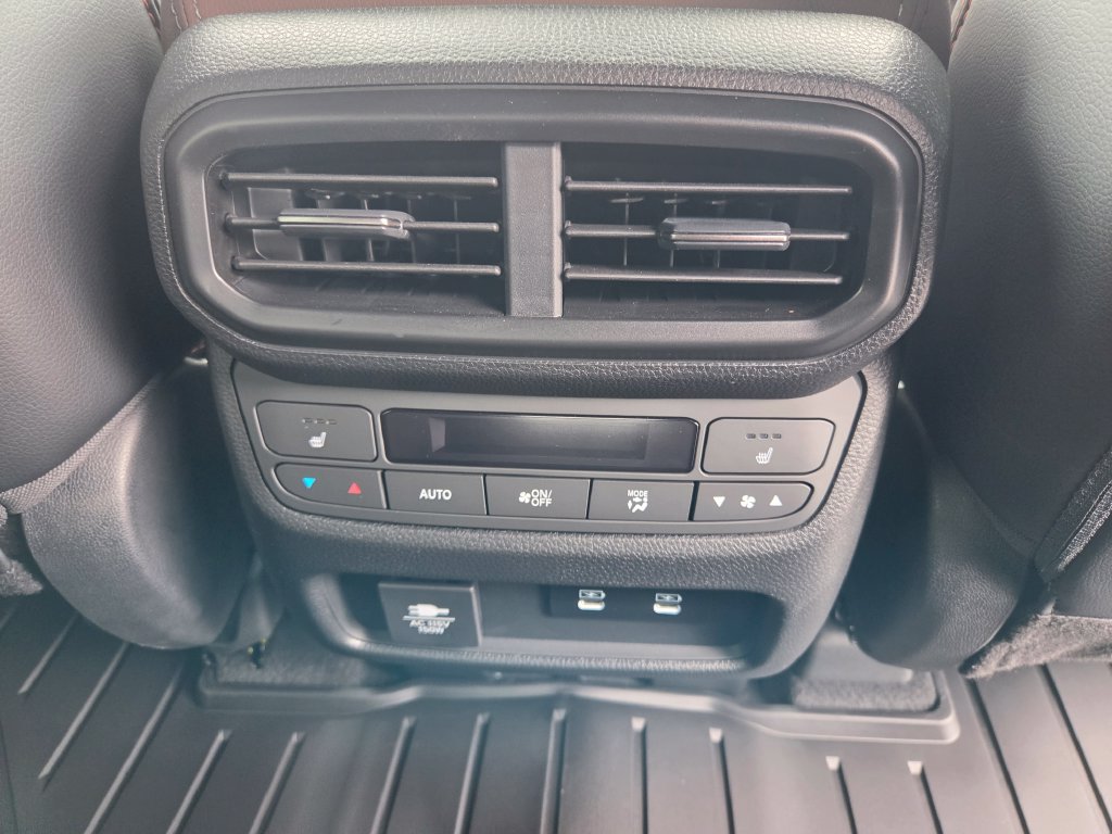 2026 Honda Pilot TrailSport - Photo 29