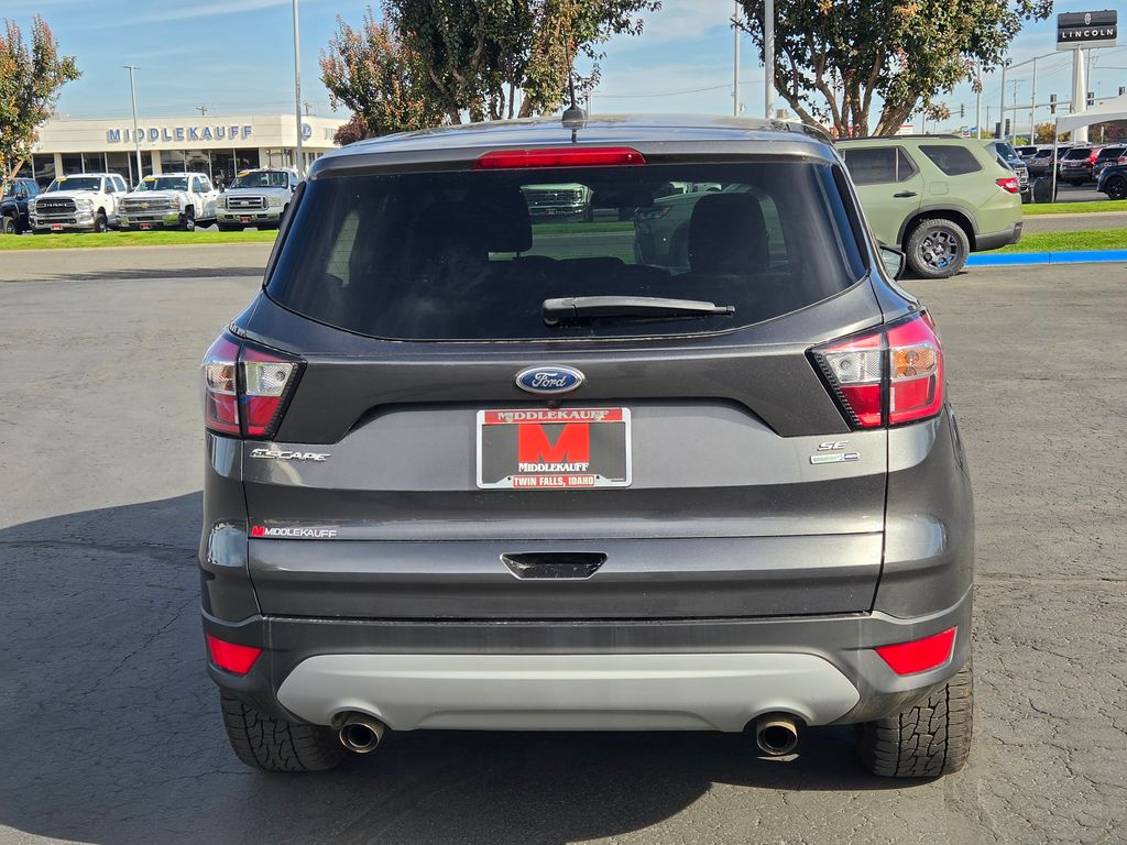 Used 2017 Ford Escape SE SUV