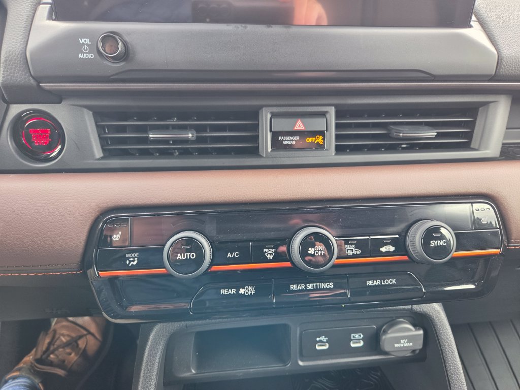 2026 Honda Pilot TrailSport - Photo 39