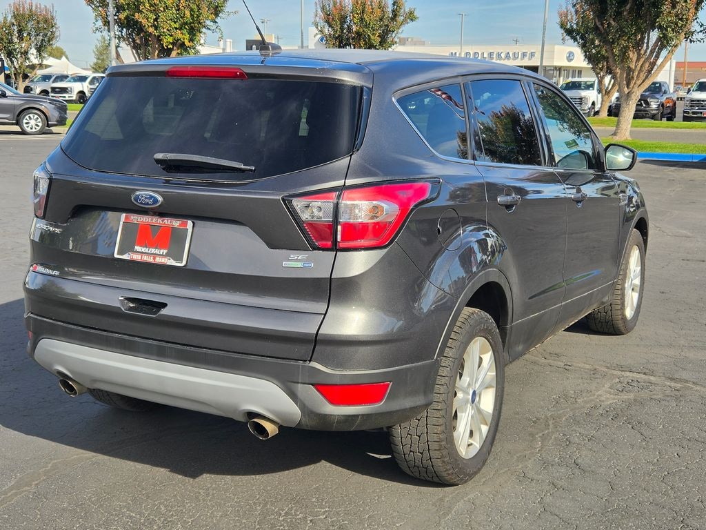 Used 2017 Ford Escape SE SUV