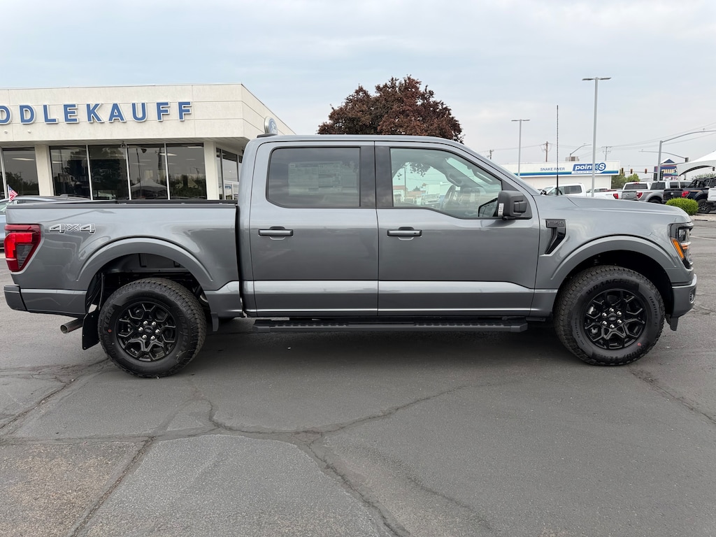New 2026 Ford F-150 XLT TRUCK