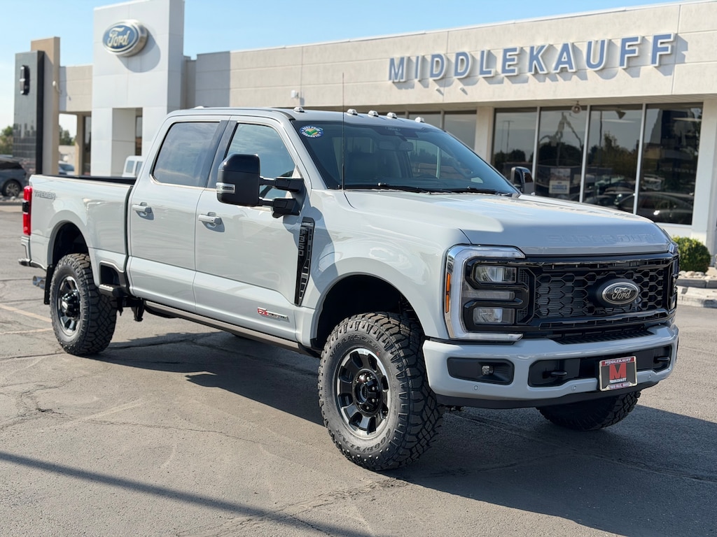 New 2026 Ford Super Duty F-350® Lariat® TRUCK
