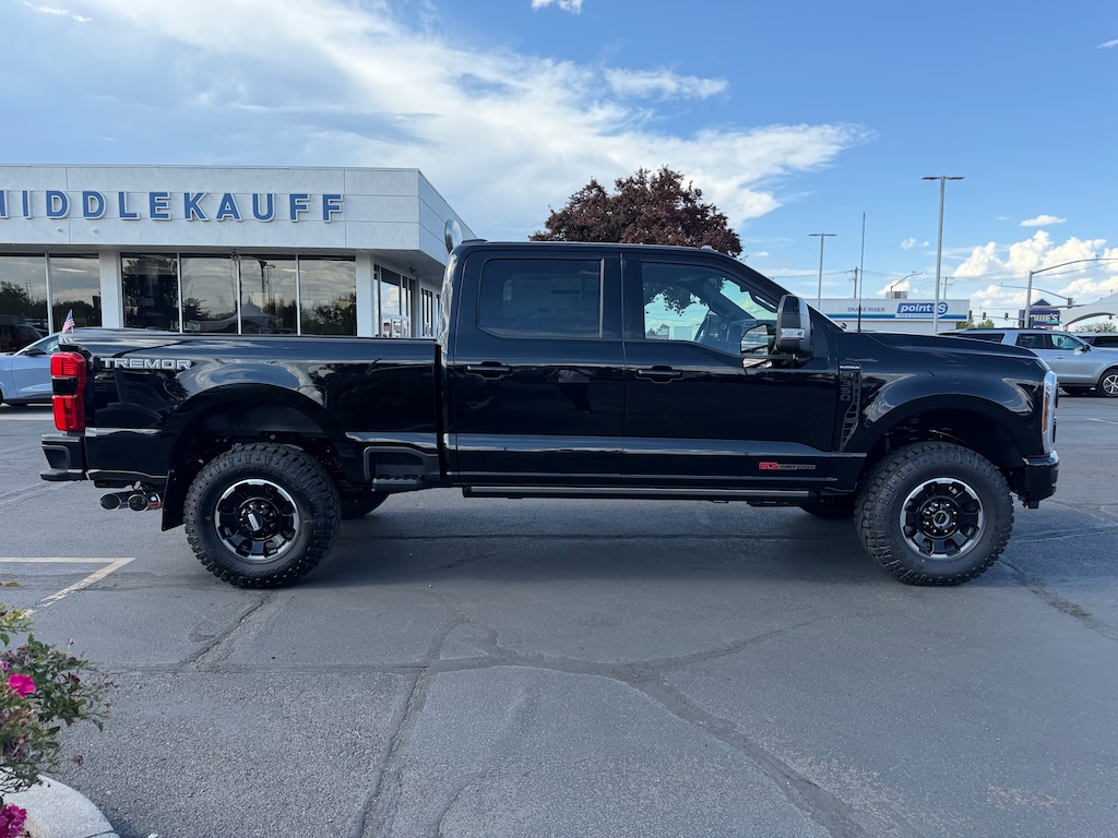 New 2026 Ford Super Duty F-350® Platinum® TRUCK