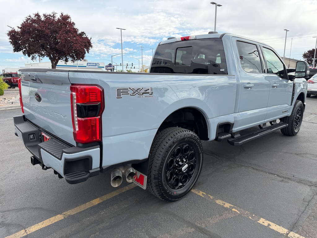 New 2026 Ford Super Duty F-350® Lariat® TRUCK