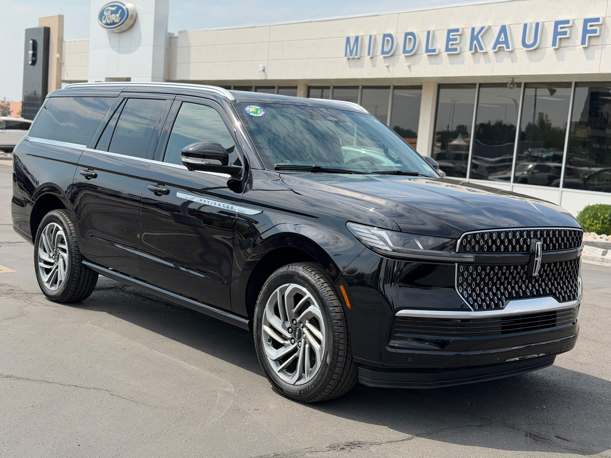 2027 Lincoln Navigator