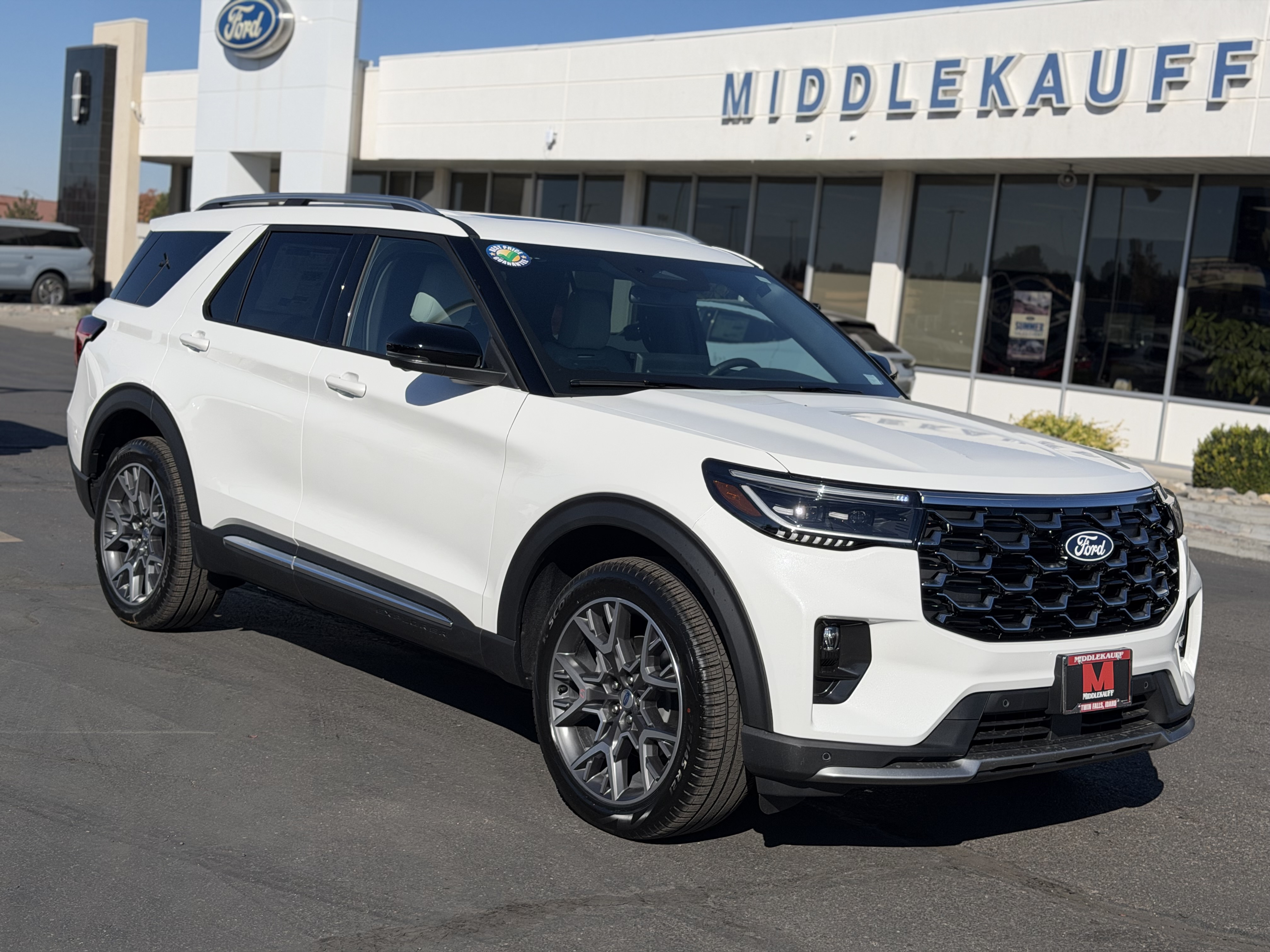 New 2027 Ford Explorer Platinum SUV