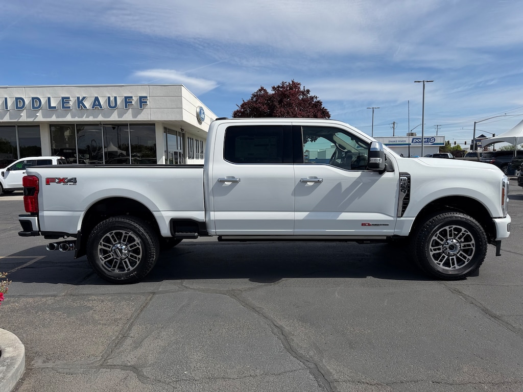 New 2026 Ford Super Duty F-350® Platinum® TRUCK