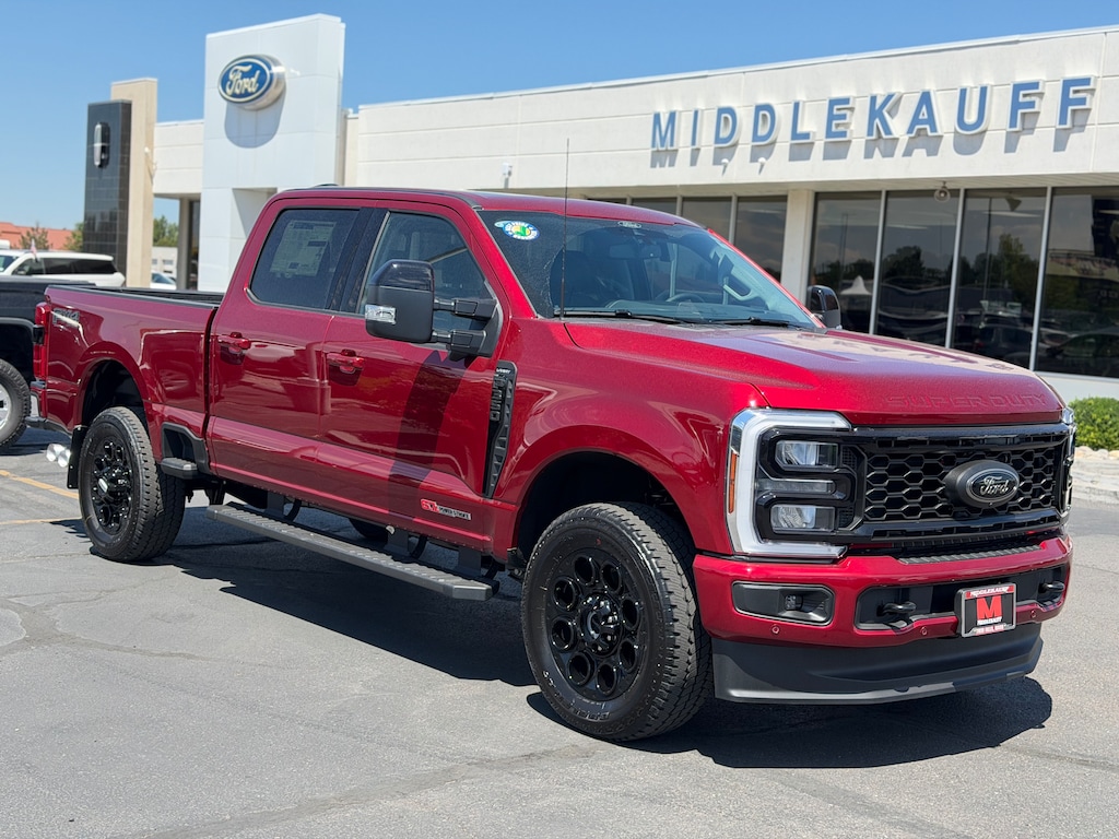 New 2026 Ford Super Duty F-350® Lariat® TRUCK