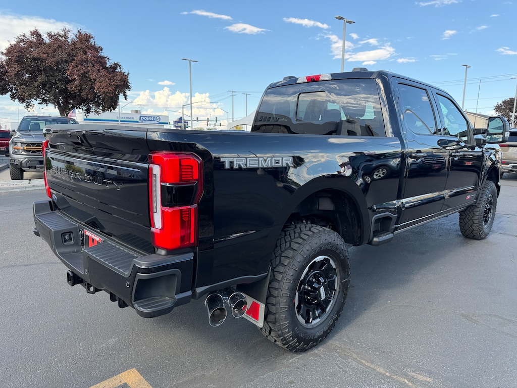 New 2026 Ford Super Duty F-350® Platinum® TRUCK