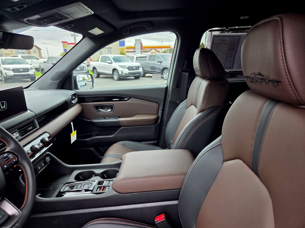 2026 Honda Pilot TrailSport - Photo 17