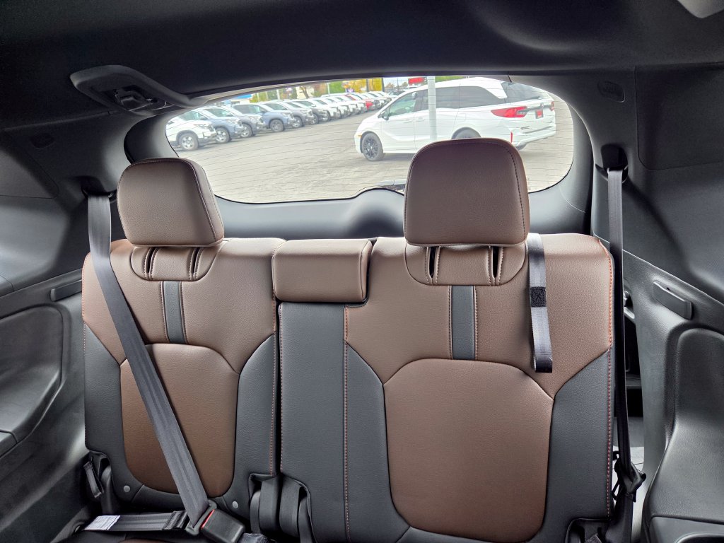 2026 Honda Pilot TrailSport - Photo 23