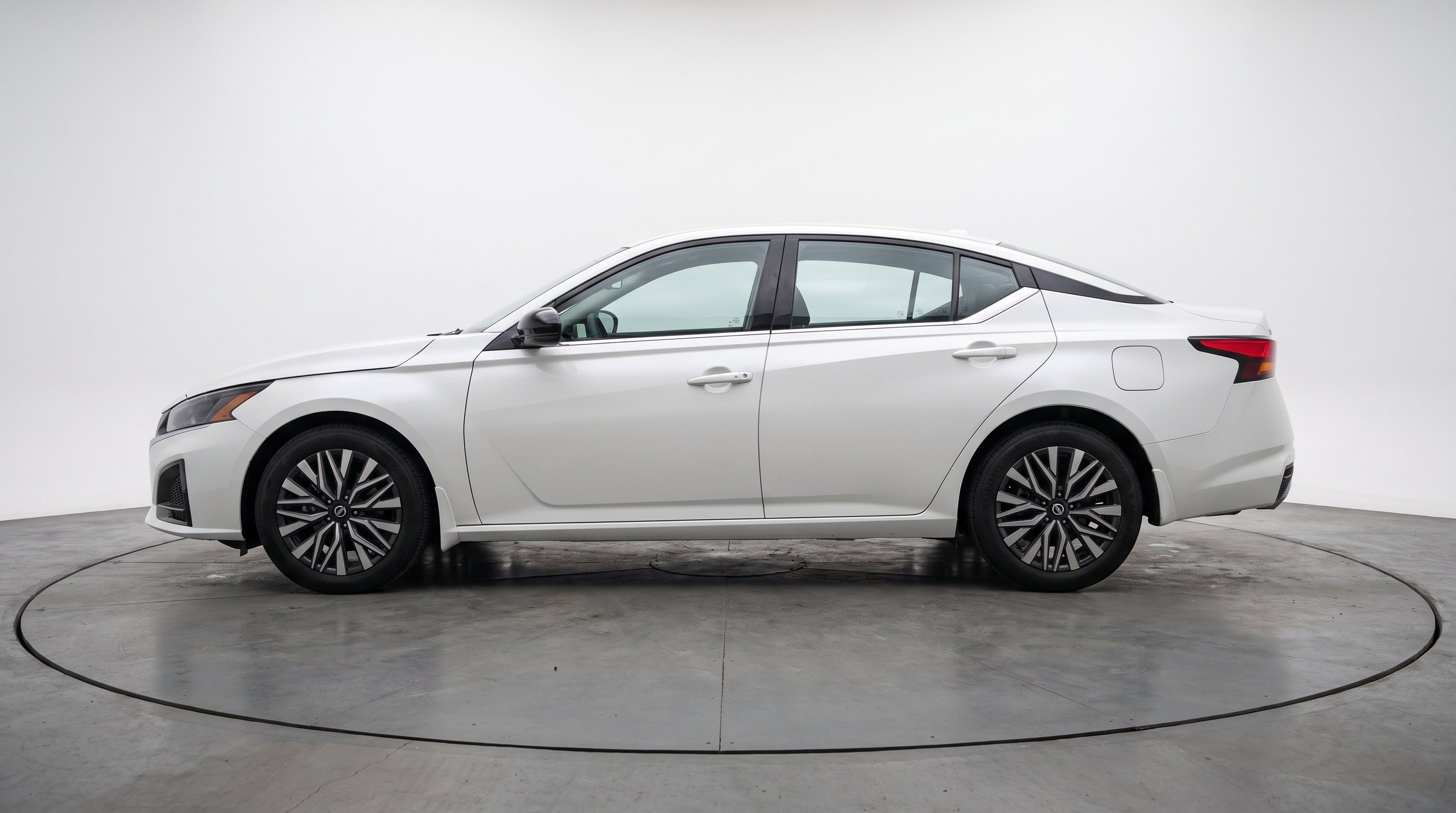 Thumbnail: 2026 Nissan Altima - 5