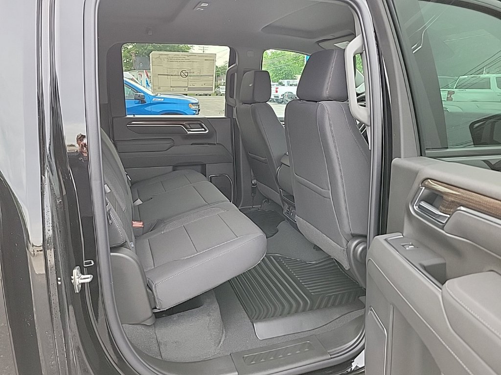 2026 Chevrolet Silverado 2500 HD LT - Photo 9