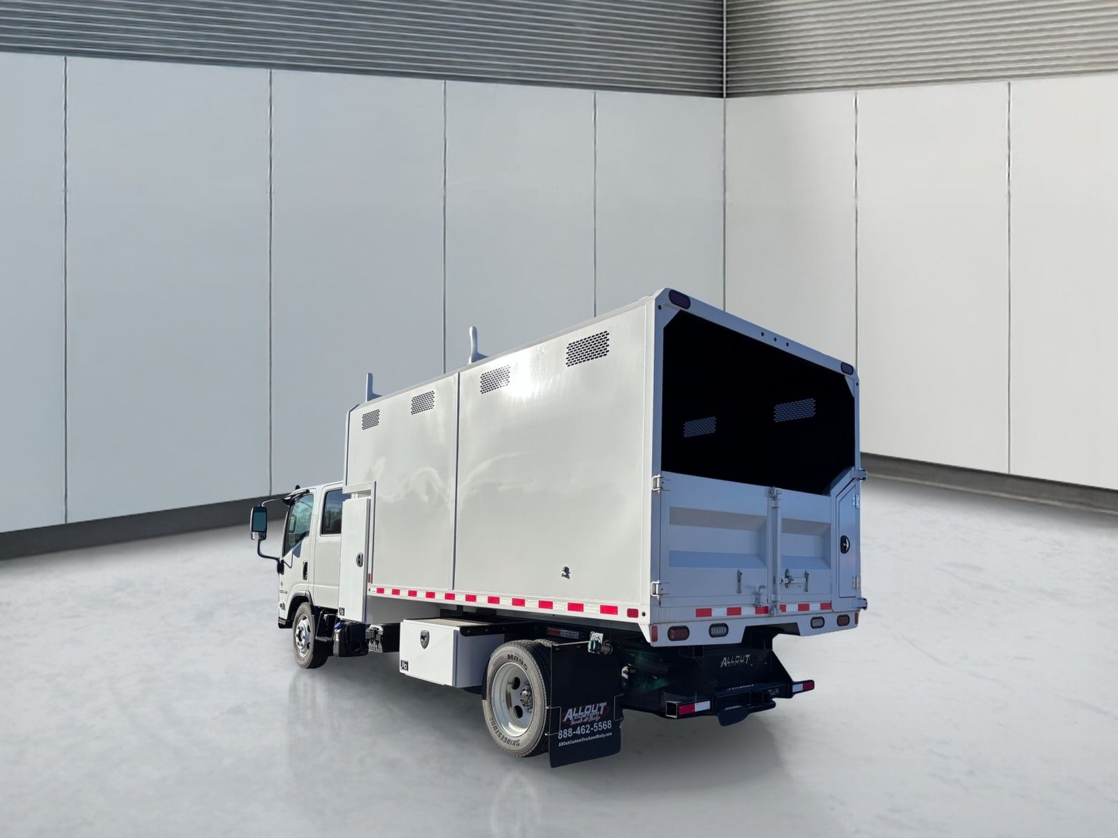 New 2026 ISUZU NRR