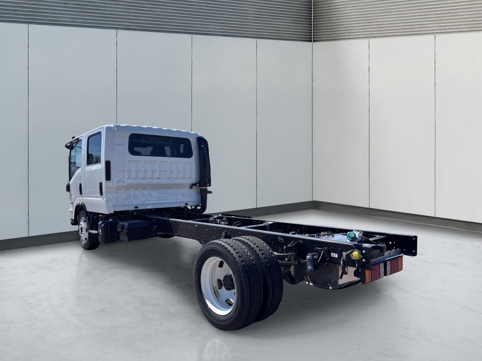 New 2027 ISUZU NRR