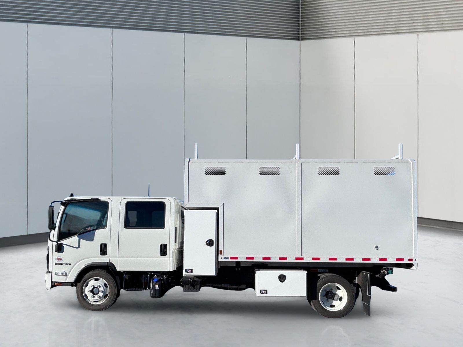 New 2026 ISUZU NRR