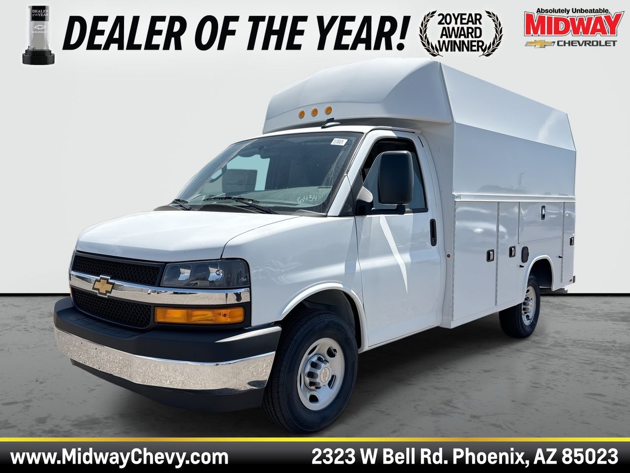 2025 Chevrolet Express Cutaway